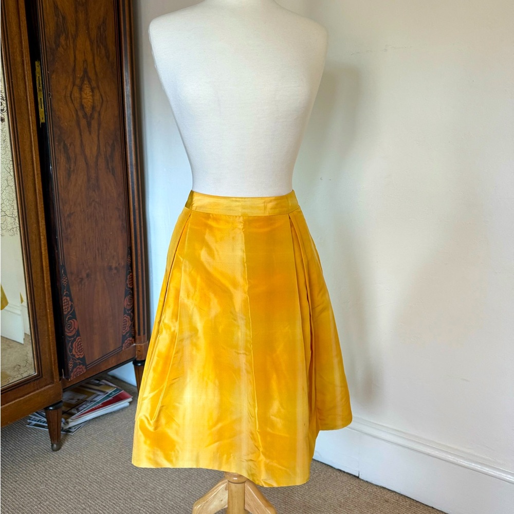Vintage Banana Republic 100% Silk